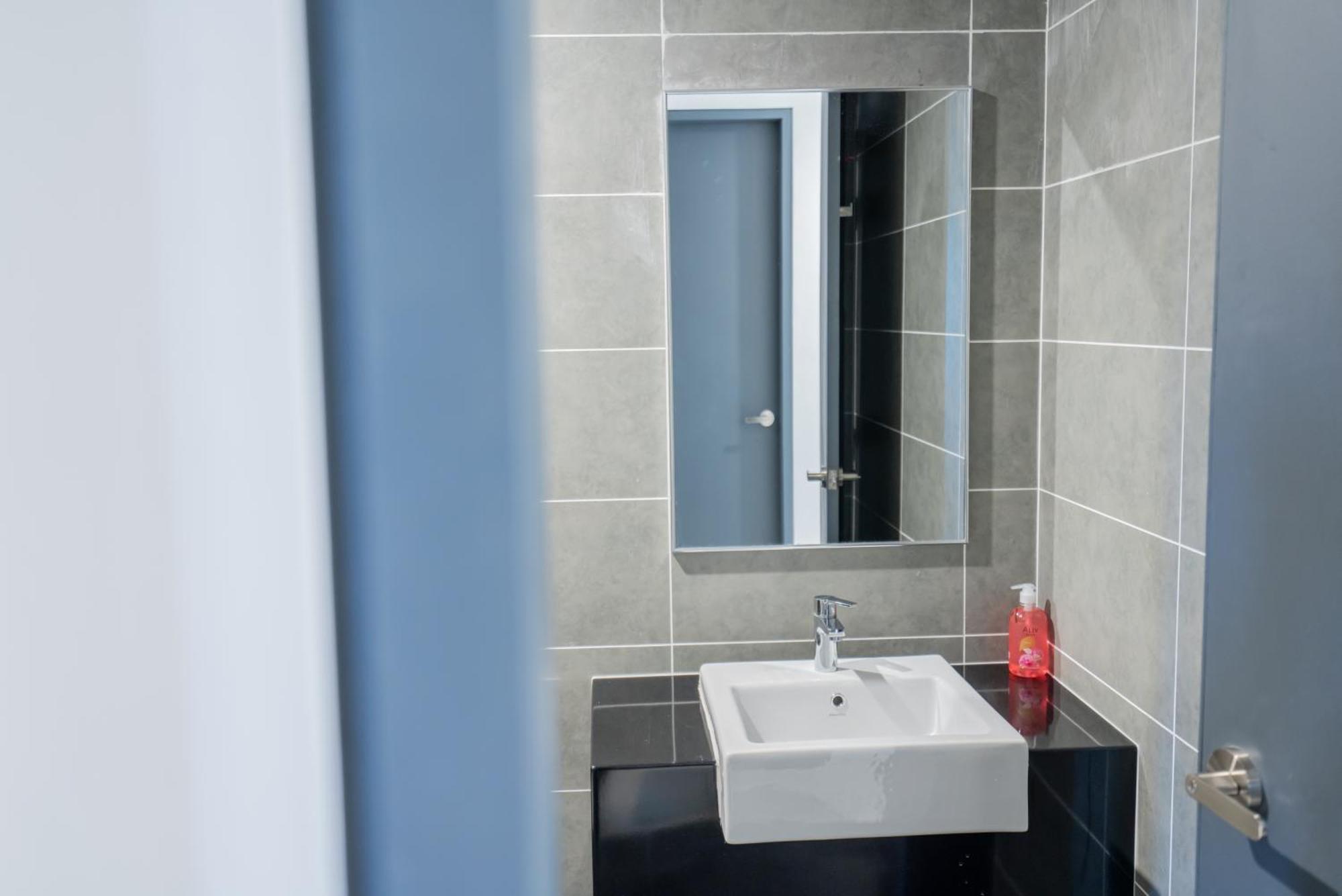Ipoh Lost World Sunway Onsen Mina 3r2b 8pax Apartment