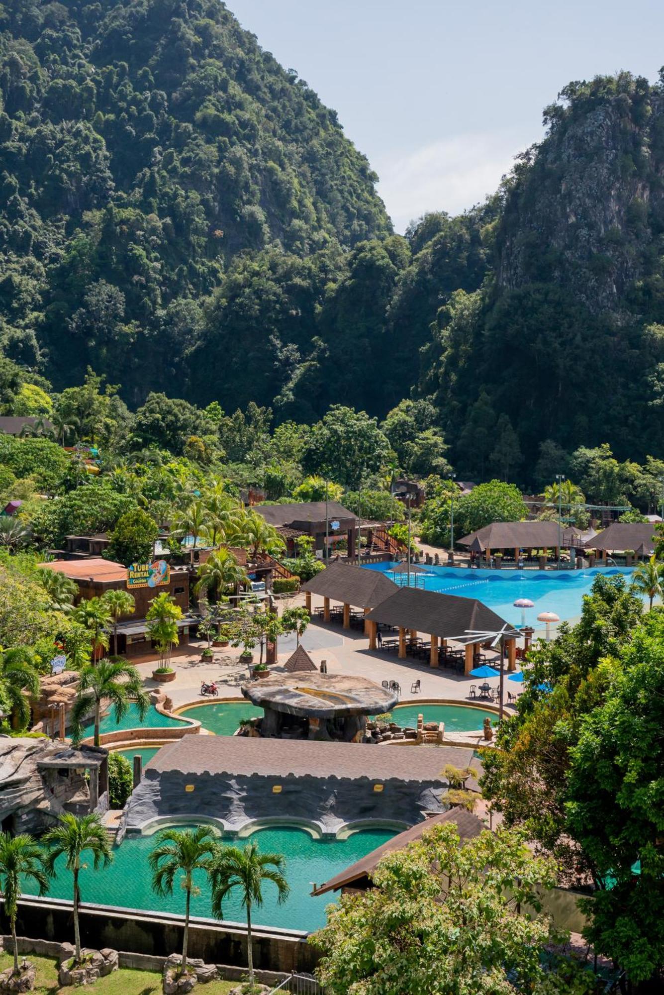 Ipoh Lost World Sunway Onsen Mina 3r2b 8pax * Tambun